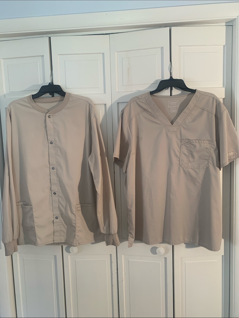 Cherokee Workwear Medical Scrub Jacket & Top